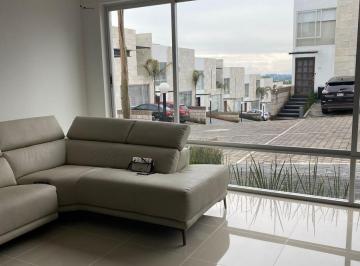 Casa · 200m² · 3 Recámaras · 2 Estacionamientos · Venta de Casa en Espíritu Santo, con Excelente Ubicacion de 3 Recamaras