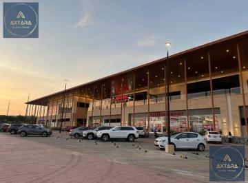 Local comercial · 1851m² · Local en Residencial El Refugio