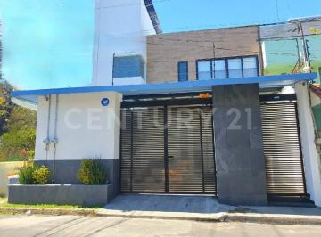 Casa · 250m² · 3 Recámaras · 3 Estacionamientos · Casa en Venta Al en Barrio 18 Xochimilco, Cdmx