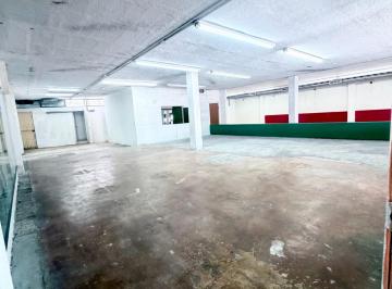 Local comercial · 380m² · 6 Estacionamientos · Local - Av Eugenio Garza Sada Zona Tec