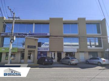 Local comercial · 1 Estacionamiento · Local en Renta en Queretaro Centro
