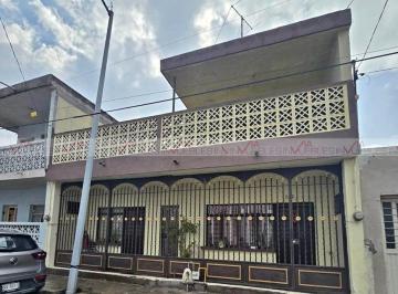 Casa · 258m² · 4 Recámaras · Casa en Venta en Terminal