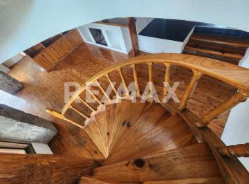 Casa · 326m² · 3 Recámaras · 2 Estacionamientos · Casa en Renta - (4)