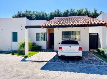 Casa de 3 habitaciones, Chapala · Casa en Venta en Ajijic