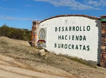 895e21662aad134b8a47199fcc340fe9a3e563306420d93775215fb249b0a7bf · Asi Terreno en Venta Hacienda Burocratas