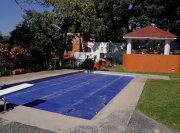 Casa · 692m² · 5 Recámaras · 5 Estacionamientos · Residencia en Venta en Chulavista, Cuernavaca Morelos