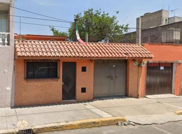 Casa de 3 habitaciones, Iztacalco · ¡Gran Oportunidad! Casa de Remate en Iztacalco