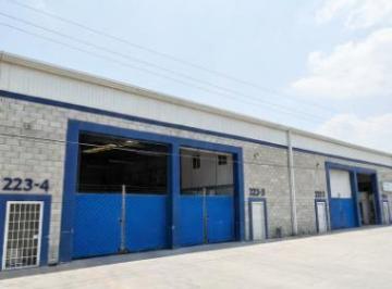 Bodega comercial · 546m² · 2 Estacionamientos · Bodega en Renta Sobre Periférico, Torreón, Coahuila.
