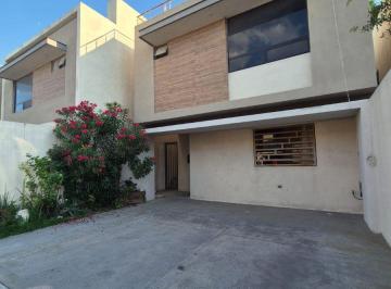 Casa de 4 habitaciones, Apodaca · Casa en Renta en Cerradas de Concordia