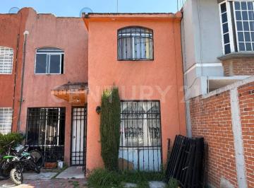 Casa en condominio · 85m² · 2 Recámaras · 1 Estacionamiento · Casa en Venta en Cofradía de San Miguel I, Cuautitlán Izcalli, Edo. Mex.