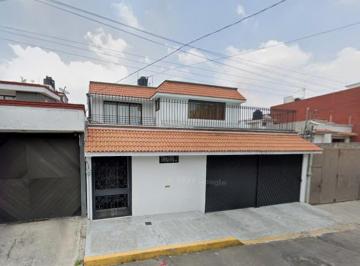 Casa de 4 habitaciones, Tlalpan · Casa en Remate - Tlalpan - Pedregal de Las Águilas