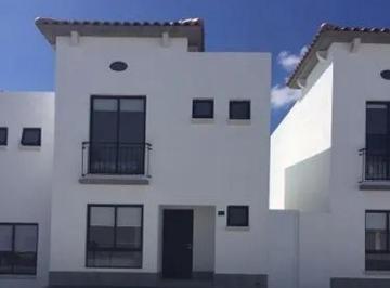 Casa en condominio de 3 habitaciones, Querétaro · Renta Casa Amueblada. Llega y Vive Cómodo Desde El Día 1