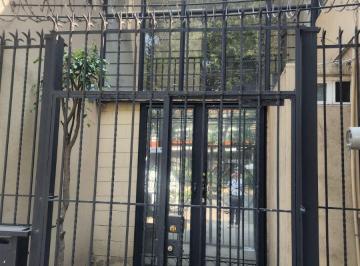 Casa uso de suelo en Venta de 5 habitaciones Hipódromo Condesa · Casa en Venta con Uso de Suelo Comercial