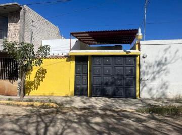 55afb9171d7c4865d7e3b627bc43f5dc1f9bf34ed0ce25425b5e294e36157550 · Casa en Venta