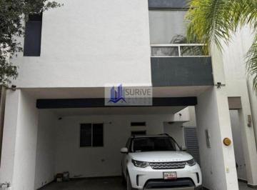 Casa de 3 habitaciones, Monterrey · Casa Venta Cerradas de Valle Alto Zona Sur Monterrey