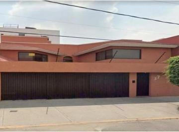 Casa de 5 habitaciones, Venustiano Carranza · Casa en Venta Cerca del Aeropuerto