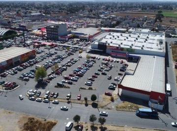 Local comercial · 227m² · Locales en Renta Plaza Zumpango Jorge Jiménez Cantú 45 Estado de México