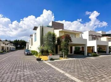 Casa en condominio de 3 habitaciones, Metepec · Casa en Bosques de La Asunción