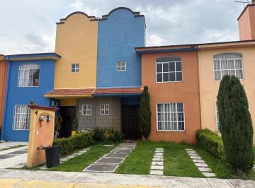 Casa en condominio · 140m² · 3 Recámaras · Casa en Renta Hacienda La Galia