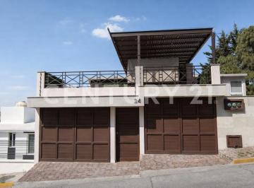 Casa · 323m² · 5 Recámaras · 2 Estacionamientos · Venta Casa Jardines de San Mateo Naucalpan 11273