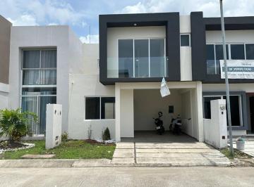 Casa de 3 habitaciones, Tapachula · Se Vende Casa Fraccionamiento Toscana