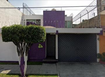 Casa de 4 habitaciones, Tlalnepantla de Baz · Venta de Casa Tlalnepantla