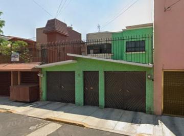 Casa de 4 habitaciones, Gustavo A. Madero · Casa en Remate en Acueducto de Guadalupe Gustavo A. Madero