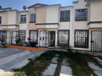 Casa · 70m² · 2 Recámaras · 1 Estacionamiento · Casa en Venta en Tecámac, Urbi Villa del Campo