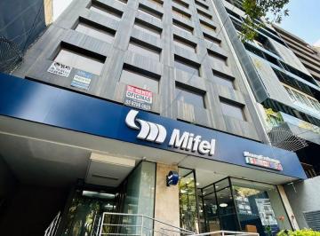 Oficina , Alvaro Obregón · Renta Oficina de 108 m² Sobre Insurgentes en Guadalupe Inn