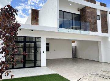 Casa · 361m² · 3 Recámaras · Casa en Lomas Diamante