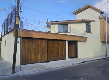 Casa · 263m² · 3 Recámaras · 2 Estacionamientos · Casa en Venta en Tejeda
