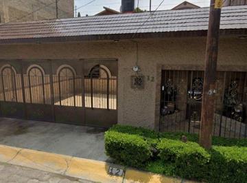 Casa de 3 habitaciones, Nezahualcóyotl · Casa en Venta Bosques de Aragón