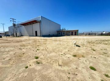 Bodega comercial · 628m² · 5 Estacionamientos · Bodega en Renta Cerca de Boulevard Zertuche y Reforma, Ensenada, Baja California
