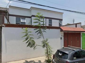 Casa de 3 habitaciones, Iztapalapa · Rio Aldama 17