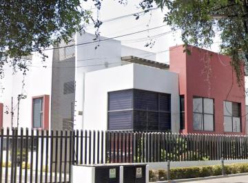 Casa de 4 habitaciones, Iztapalapa · Casa en Lomas Estrella a Minutos de Metro Lomas Estrella, Portal Lomas Estrella y Plaza Antenas