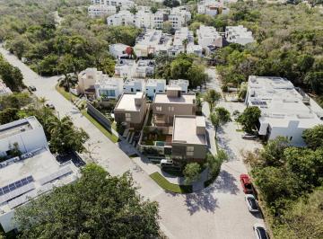 Casa de 3 habitaciones, Solidaridad · Venta Casa en Playa del Carmen 3 Recamaras con Alberca + Rooftop