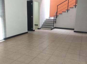 Casa · 3 Recámaras · 3 Estacionamientos · Casa en Renta Bosques Tres Marias Morelia