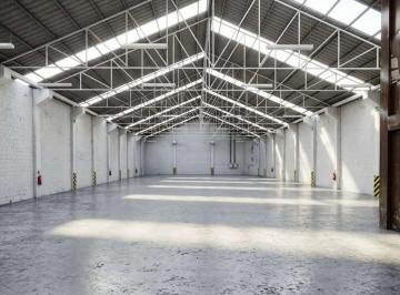 Bodega comercial · 1070m² · 2 Estacionamientos · Bodega Industrial en Renta Tlalnepantla