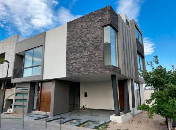 Casa en condominio de 3 habitaciones, Zapopan · Casa en Sequoia Hábitat Zapopan | Roof Garden | 3 Recámaras