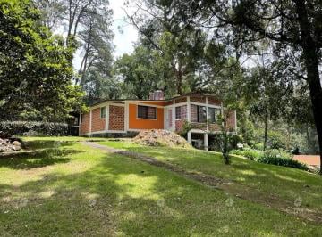 Casa · 100m² · 3 Recámaras · 4 Estacionamientos · Venta Casa de un Solo Nivel Fraccionamiento Montebello - V348