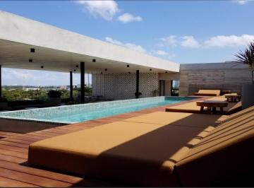 Edificio · 8284m² · 110 Recámaras · 45 Estacionamientos · Venta de Hotel en El Centro de Cancún