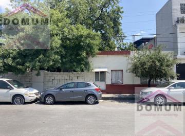 Fachada · Casa en Venta