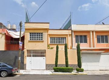 Casa de 3 habitaciones, Gustavo A. Madero · Casa en Remate - Gustavo A. Madero - Guadalupe Tepeyac