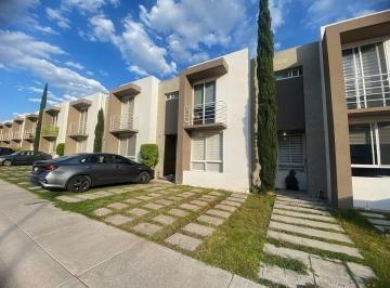 fe7ac49278183ae52e6572a575b69051e49bb2036d389ba4eb073805781f3719 · Casa Amueblada en Renta en Zakia