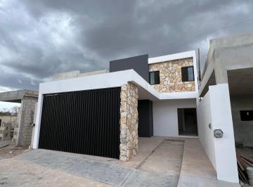 Casa de 3 habitaciones, Mérida · Casa Grande en Norte de Mérida con Piscina Incluída