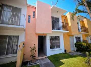 Casa · 63m² · 2 Recámaras · 2 Estacionamientos · Casa en Venta en Rinconada Xochitepec 1, Morelos