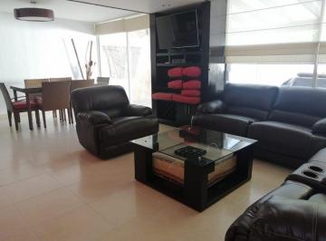 Casa · 3 Recámaras · 2 Estacionamientos · Casa en Fraccionamiento Villas Palmira