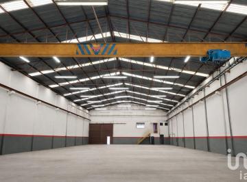 Bodega comercial · 200m² · Nave de 1000 m²