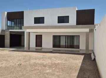 Hermosa fachada interior · Casa en Venta en Torreon