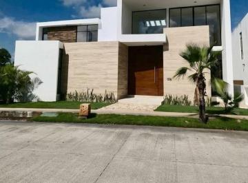 Casa de 5 habitaciones, Mérida · Residencia de Lujo en Renta en Yucatán Country Club | Privada Exclusiva con Amenidades Premium